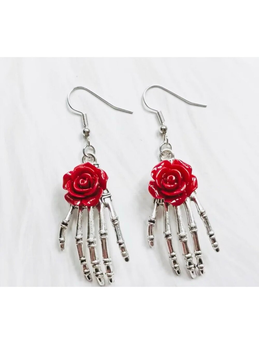 New *Hallowen* - Rose Skeleton Hand Dangle Earrings